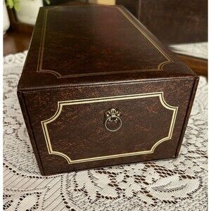 Vintage Holson Photo Memory Box ~ 3.5 x 5 Photo Print Album With Sleeve EC